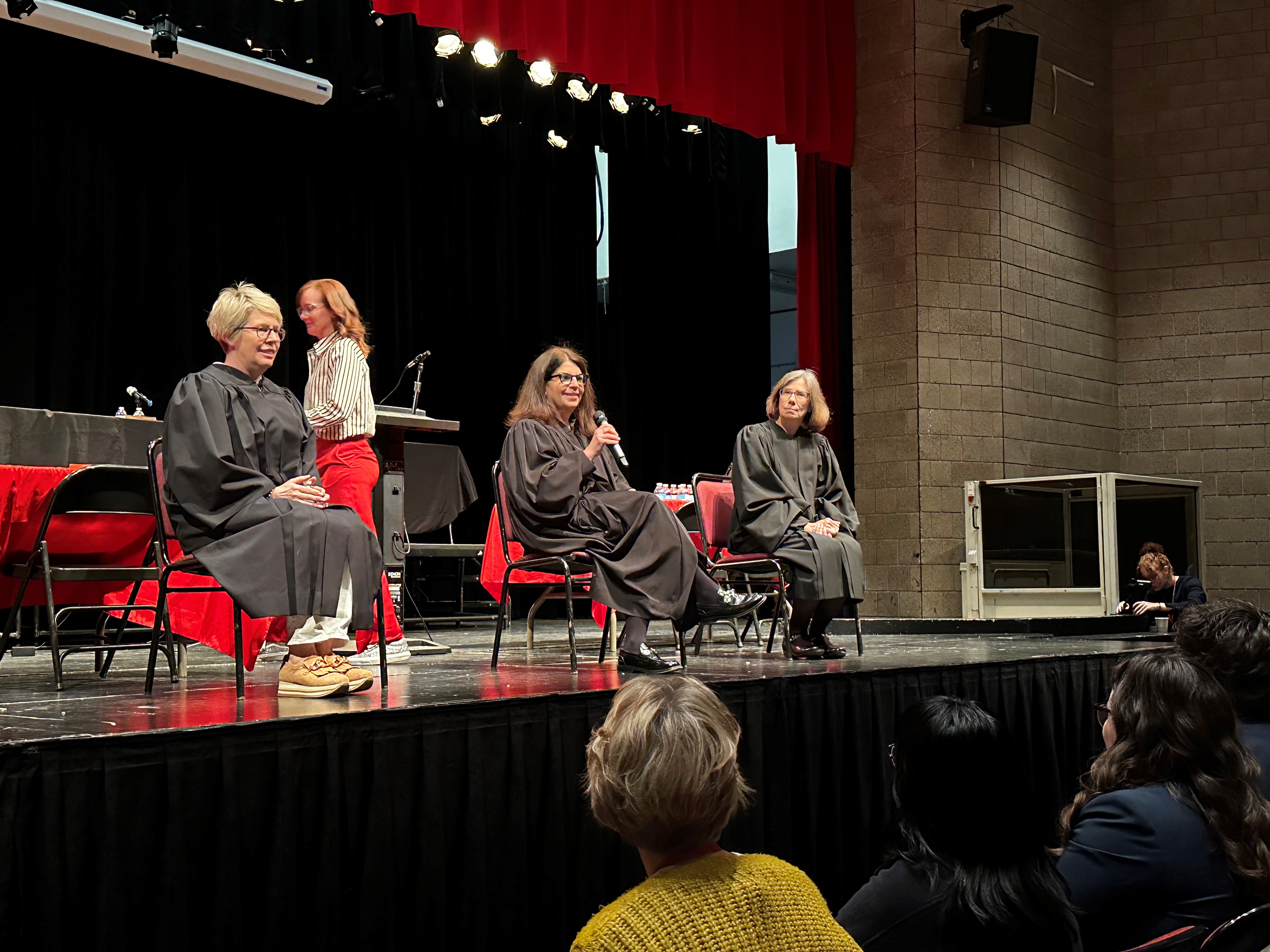 Court of Appeals Hears Oral Arguments at Central High School /getmedia/9c98d7f9-36ef-4636-87ec-c1013947a7b6/COA-Central-HS-2.jpg.aspx?width=300&height=225&ext=.jpg