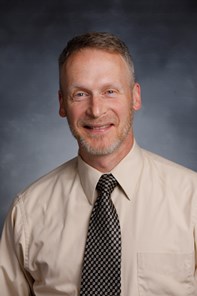 Referee Richard Stebbins